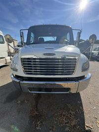 2021 Freightliner M2 106