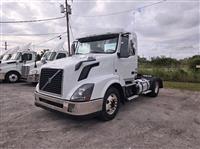 2018 Volvo VNL42T 300