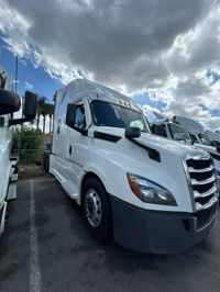 2021 Freightliner NEW CASCADIA PX12664