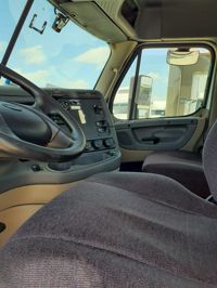 2018 Freightliner CASCADIA 125
