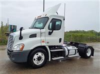 2016 Freightliner CASCADIA 113