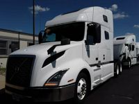 2020 Volvo VNL64T-760