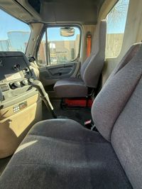 2019 Freightliner CASCADIA 125