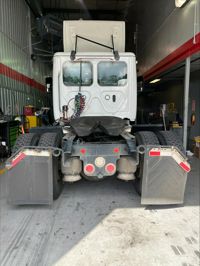 2019 Freightliner CASCADIA 125