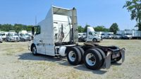 2020 Volvo VNR64T-640