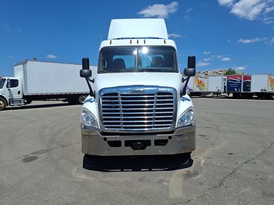 2019 Freightliner CASCADIA 125
