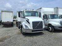 2019 Volvo VNL64T-300