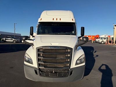 2021 Freightliner NEW CASCADIA PX12664