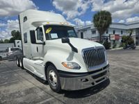 2020 International LT625