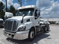 2019 Freightliner CASCADIA 113