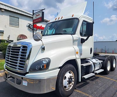 2020 Freightliner CASCADIA 125