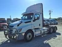 2020 Freightliner NEW CASCADIA PX12664