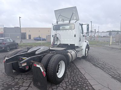 2020 Freightliner M2 112