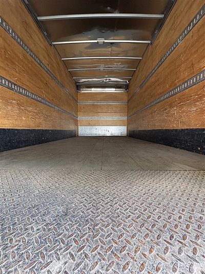 2019 Freightliner M2 106
