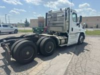 2019 Freightliner CASCADIA 125