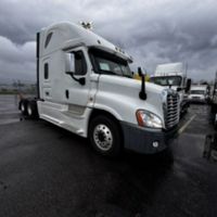 2018 Freightliner CASCADIA 125