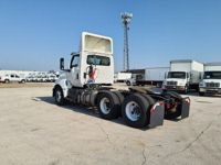 2020 International LT625