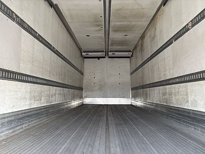 2020 Freightliner M2 106