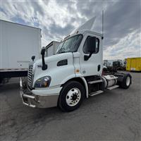 2017 Freightliner CASCADIA 113
