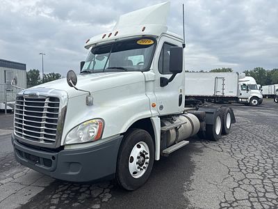 2019 Freightliner CASCADIA 125