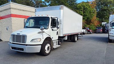 2020 Freightliner M2 106