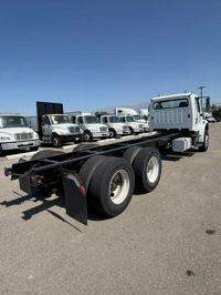 2020 Freightliner M2 106