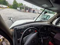 2019 Freightliner CASCADIA 125