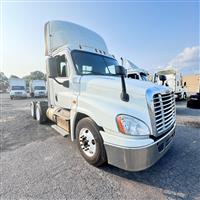 2017 Freightliner CASCADIA 125