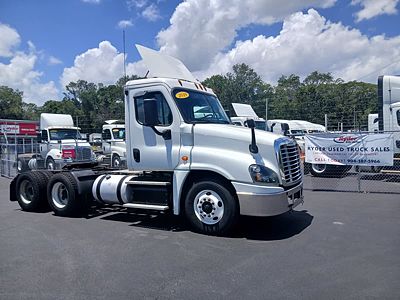 2019 Freightliner CASCADIA 125