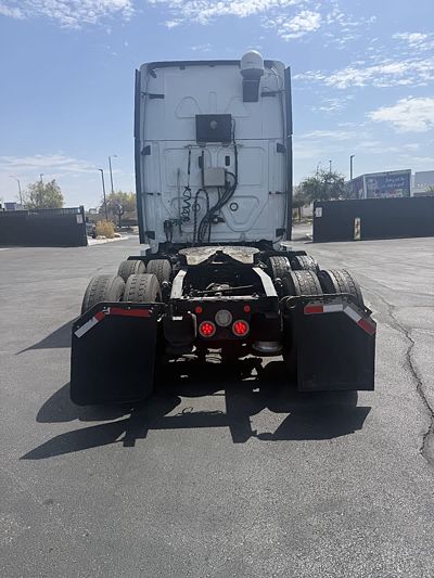 2020 Freightliner NEW CASCADIA PX12664