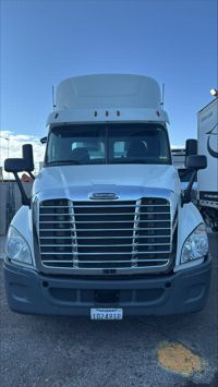 2019 Freightliner CASCADIA 125