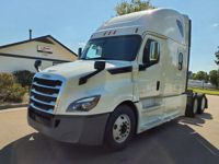2020 Freightliner NEW CASCADIA PX12664