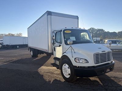 2023 Freightliner M2 106