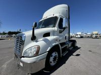 2018 Freightliner CASCADIA 113