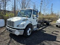 2018 Freightliner M2 106