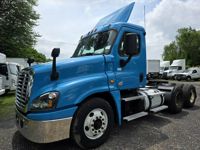 2020 Freightliner CASCADIA 125