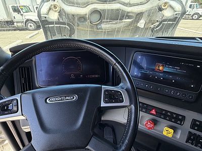 2022 Freightliner NEW CASCADIA PX12664