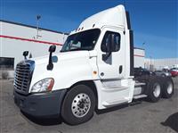 2015 Freightliner CASCADIA 125