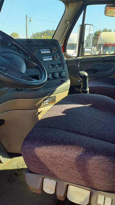 2018 Freightliner CASCADIA 125