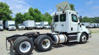 2018 Freightliner NEW CASCADIA PX12664