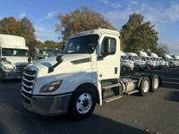 2019 Freightliner NEW CASCADIA PX12664