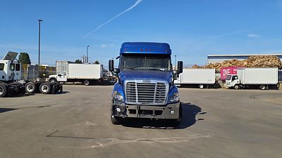 2020 Freightliner CASCADIA 125