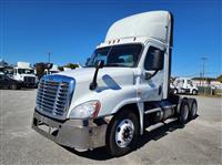 2017 Freightliner CASCADIA 125