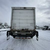 2018 Freightliner M2 106