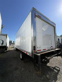 2020 Freightliner M2 106