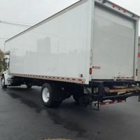 2018 Freightliner M2 106