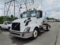 2016 Volvo VNL42T