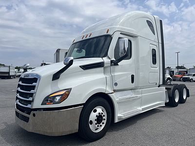 2021 Freightliner NEW CASCADIA PX12664