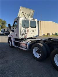 2019 Freightliner CASCADIA 125