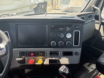 2019 Freightliner NEW CASCADIA PX12664